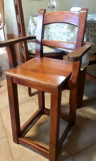 Mesa comedor con sillas