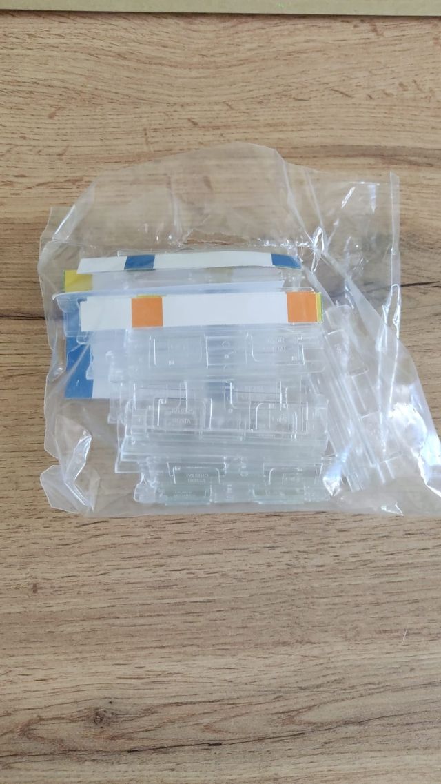 Carpetas colgantes, Archivadores