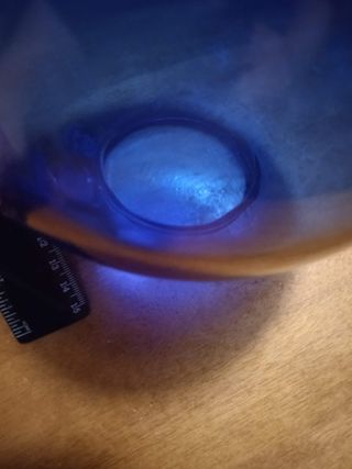 Vaso azzurro con rosa di argento 925%