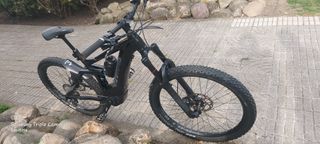 Bicicleta eléctrica cube