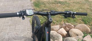 Bicicleta eléctrica cube