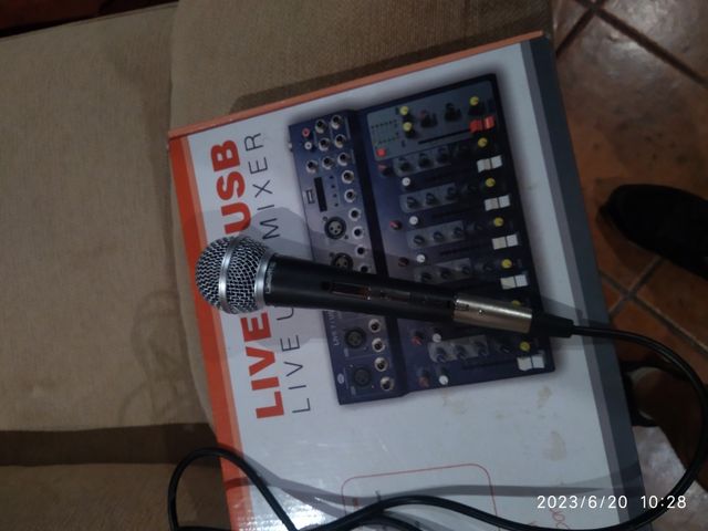 Mesas de mezclas y micro