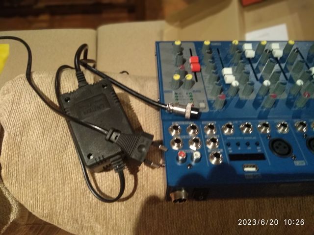 Mesas de mezclas y micro