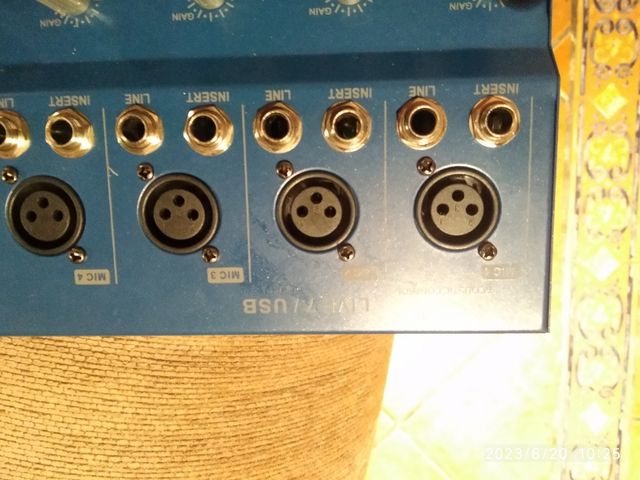 Mesas de mezclas y micro