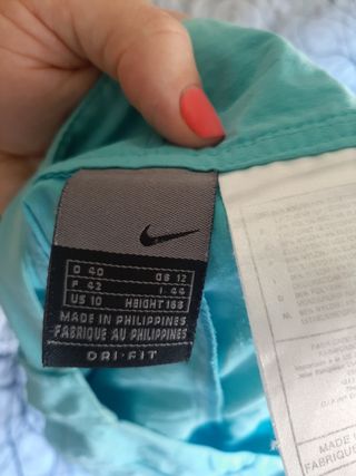 pantalón corto nike