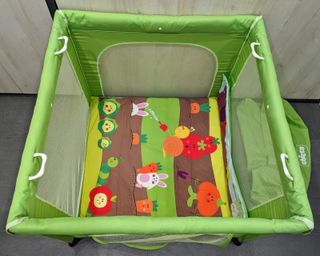 Parque de juego infantil plegable Chicco