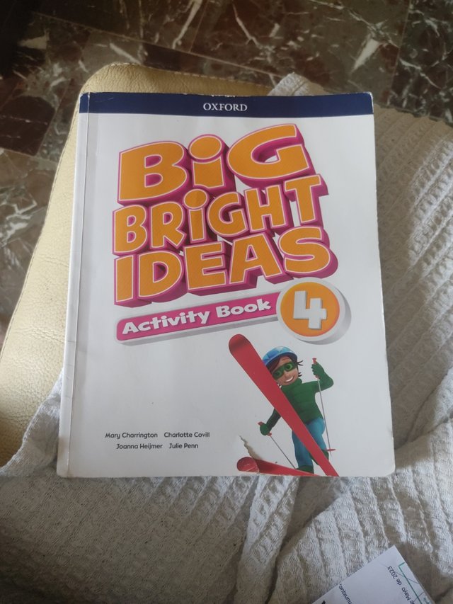 Activity Book Big Bright Ideas 4 De Segunda Mano Por 5 EUR En La