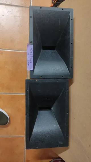 difusores. trompetas.. bocinas. beyma td. das