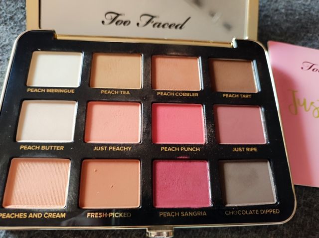 Too Faced just peachy mattes