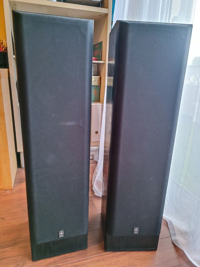 ALTAVOCES YAMAHA