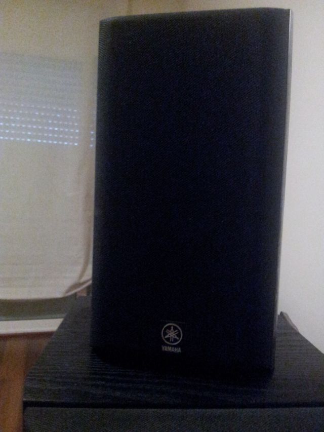 ALTAVOCES YAMAHA