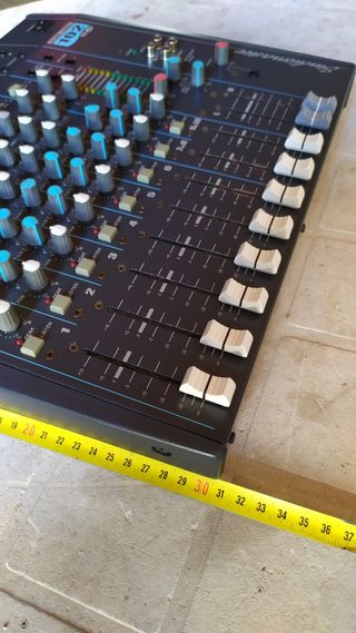 MESA DE DIRECTO STUDIOMASTER