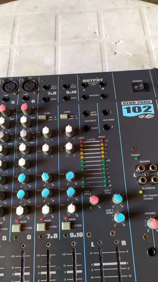 MESA DE DIRECTO STUDIOMASTER