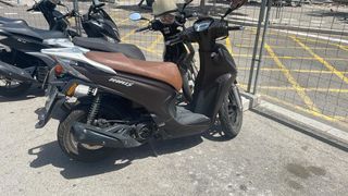 Kymco people s