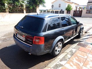 Audi A6 Allroad 2004