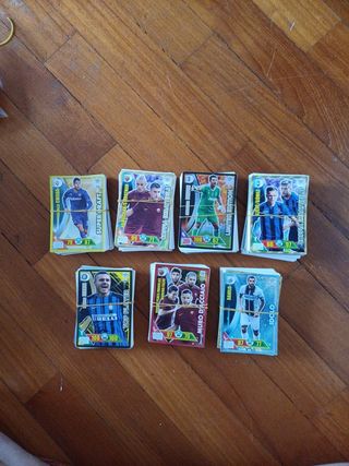Carte calciatori Panini, 7 euro a gruppo