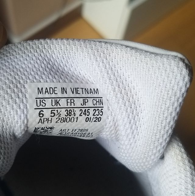 Adidas Stan Smith FV4086 blanco , talla 38 1/4.