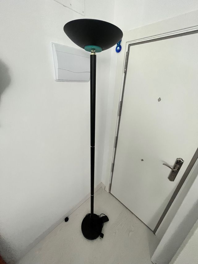 Lámpara de pie