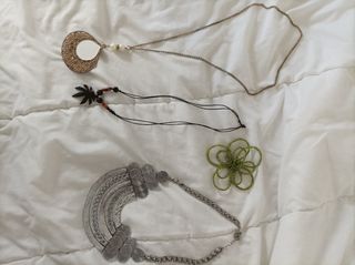 REBAJADO Lote collares y broche