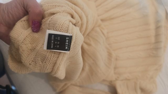 Vestido jersey oversize color crema