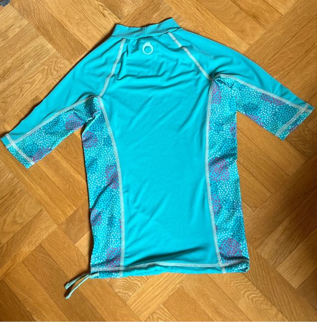 Camiseta protección solar.