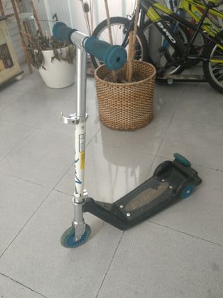 Patinete 3 ruedas + regalo, 15€ !!