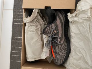 Yeezy boost 350 V2