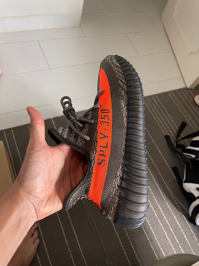 Yeezy boost 350 V2