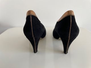 Zapatos de tacón ante negro. Diesel