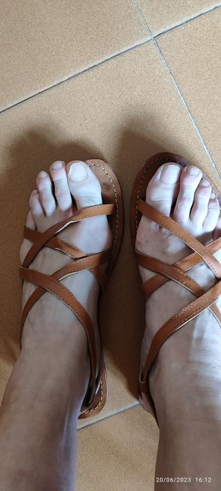 Sandalias romanas d piel
