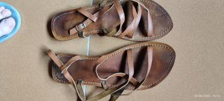 Sandalias romanas d piel