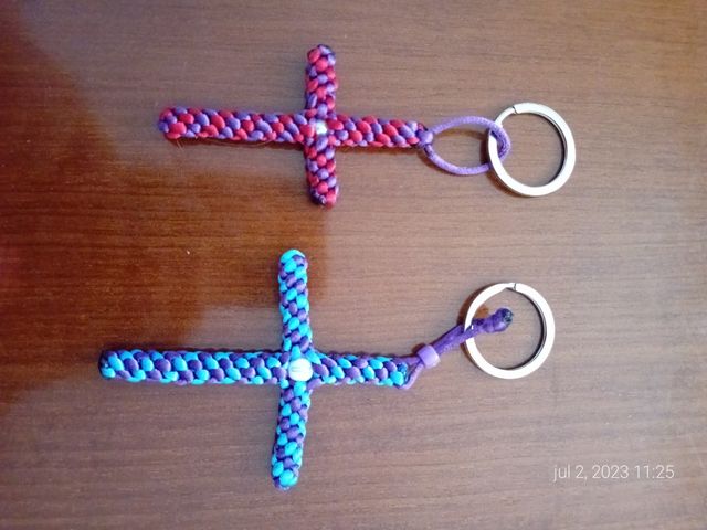 Pulseras,llaveros...personalizados 