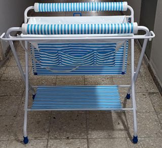 VENDO PRECIOSA BAÑERA-CAMBIADOR GRANDE PARA BEBÉ