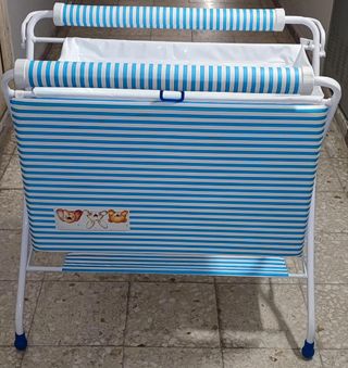 VENDO PRECIOSA BAÑERA-CAMBIADOR GRANDE PARA BEBÉ