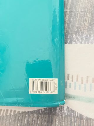 Libro de economía de 1 bachillerato Santillana
