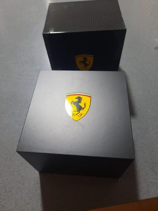 Reloj Scuderia Ferrari