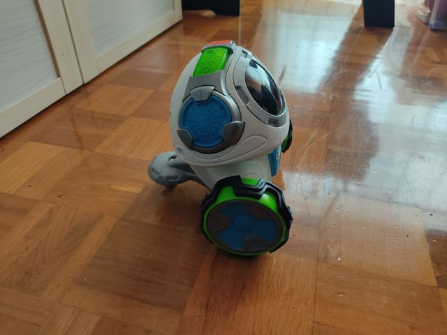 Robot Fisher Price