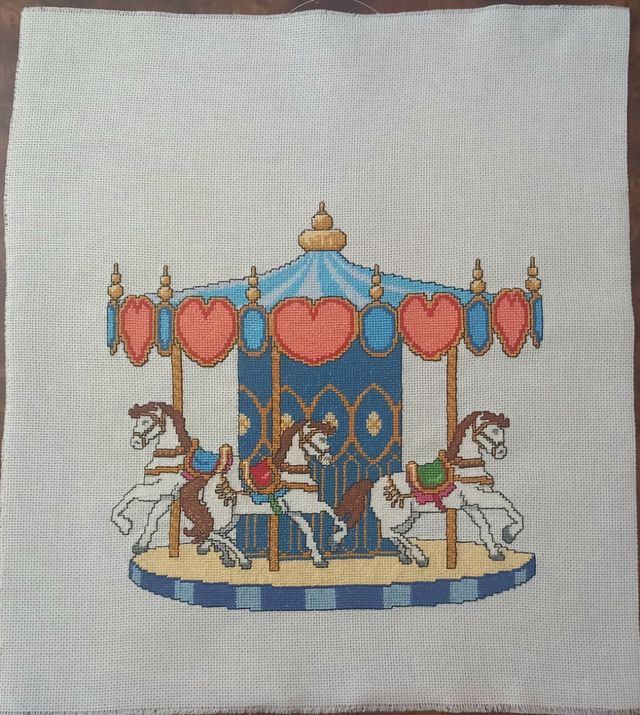 ricamo per cuscino o quadro