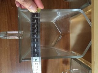 Caja de madera con 5 verteros de cristal