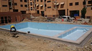Piscinas gunitadas / Alquiler equipo gunitado