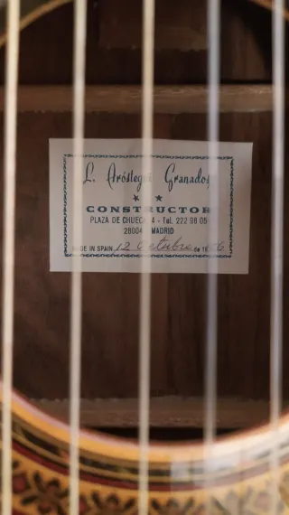GUITARRA ESPAÑOLA LUTHIER DE 1986