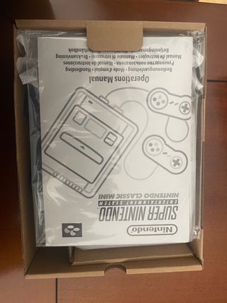 Nintendo  CLASSIC SNES RETRO MINI