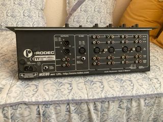 Mesa de mezclas rodec mx180 mk3
