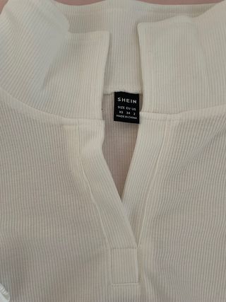 Top blanco manga larga Shein