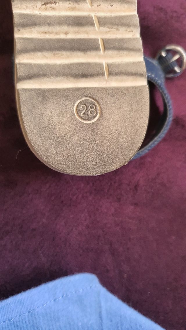 vendo sandalias niña