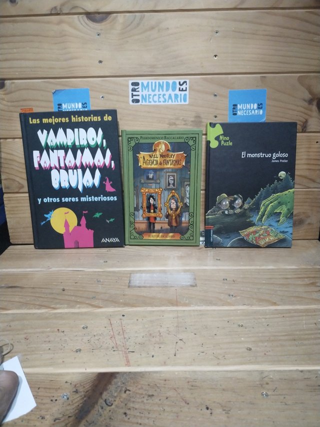 Libros infant. de misterio, vampiros, fantasmas II