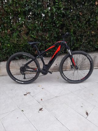 Bicicleta eléctrica. Talla M. 29"
