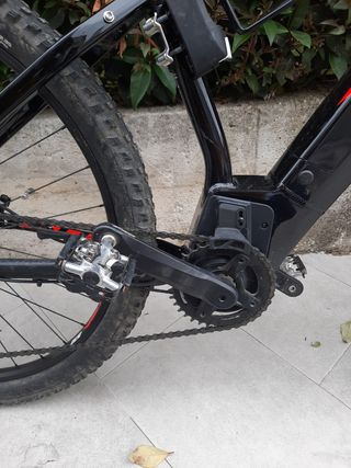 Bicicleta eléctrica. Talla M. 29"