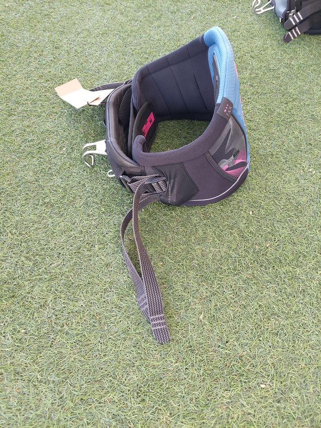 Pettorina Mystic Scream Jax taglia M