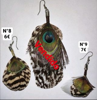 Pendientes de plumas 